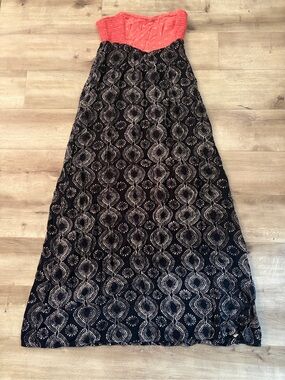 Roxy Coral Top Black Patterned Maxi Skirt
